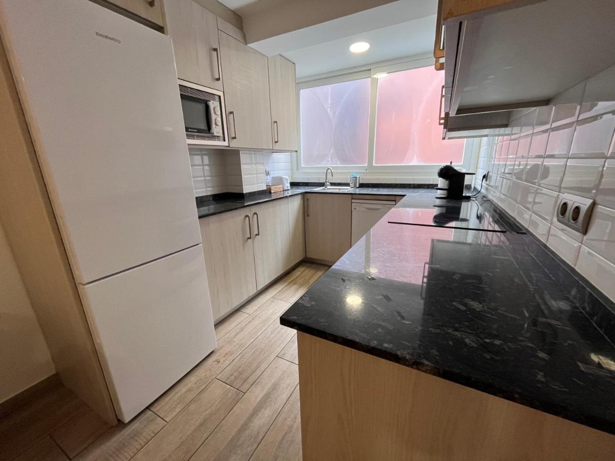 Luminoso 6 Personas Pueblo Nuevo Apartamento Madrid
