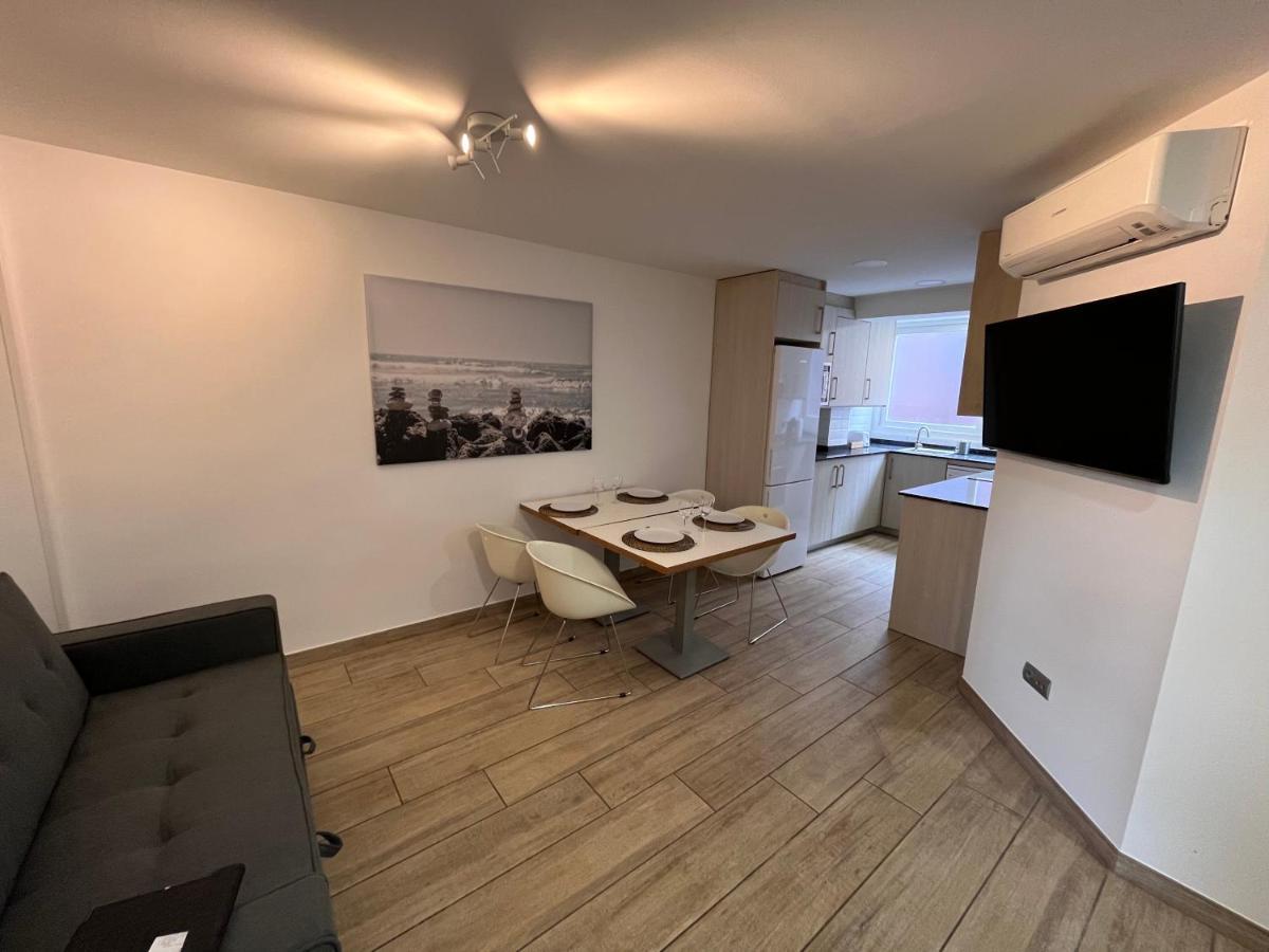 Luminoso 6 Personas Pueblo Nuevo Apartamento