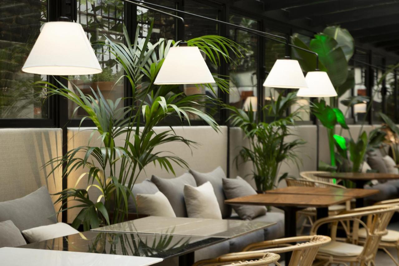Icon Embassy Hotel 4*