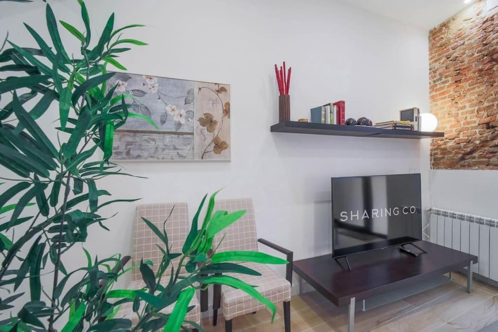 Apartment Malasana By Sharingco