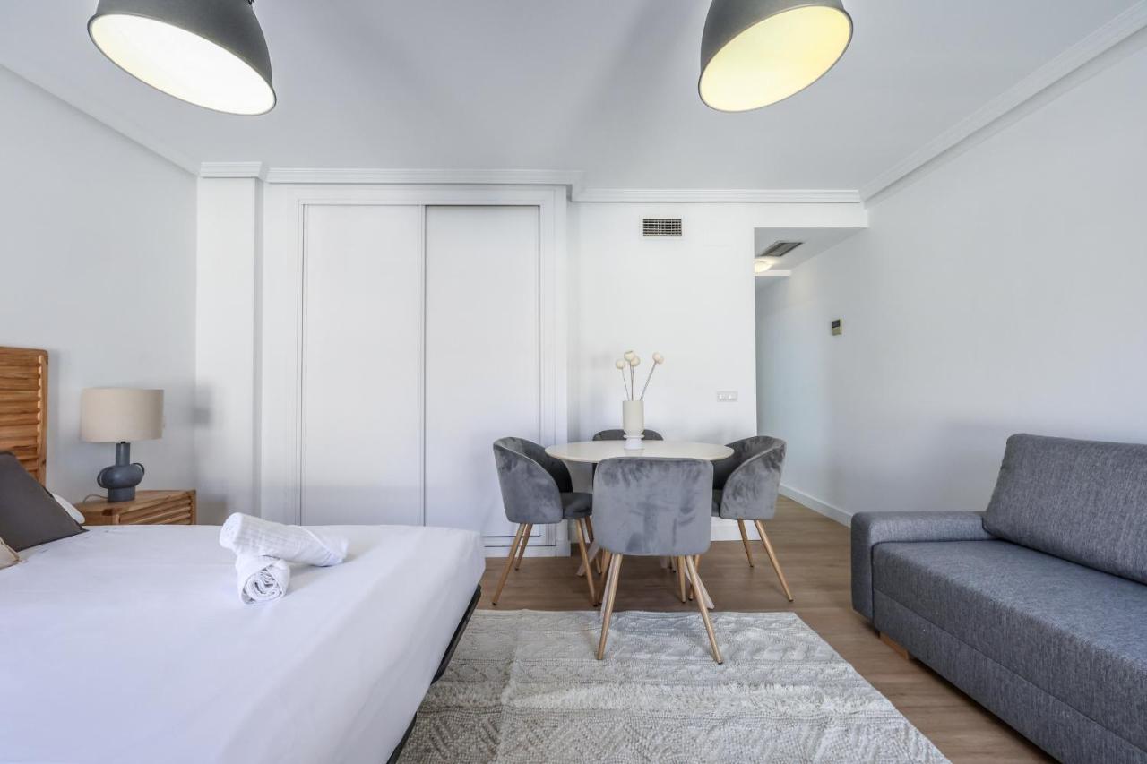 Atico Reformado Con Terraza En Lavapies Apartamento Madrid