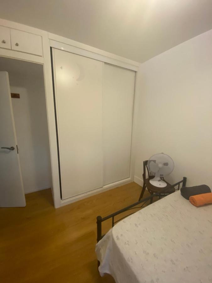 Chamartin De Frente A 4 Torres Habitación en casa particular