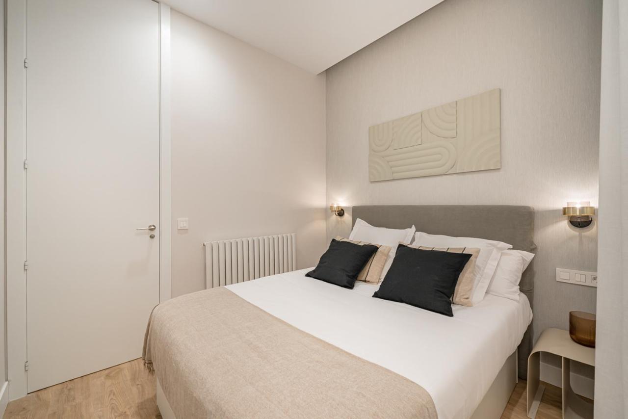 Lalatina Iv Calle Conde De Romanones 4br 4bh Madrid