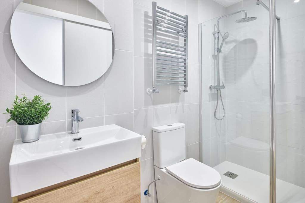 Apartamento New.apto-ponzano. Luxe & Spacious 4rooms 3bathroom *