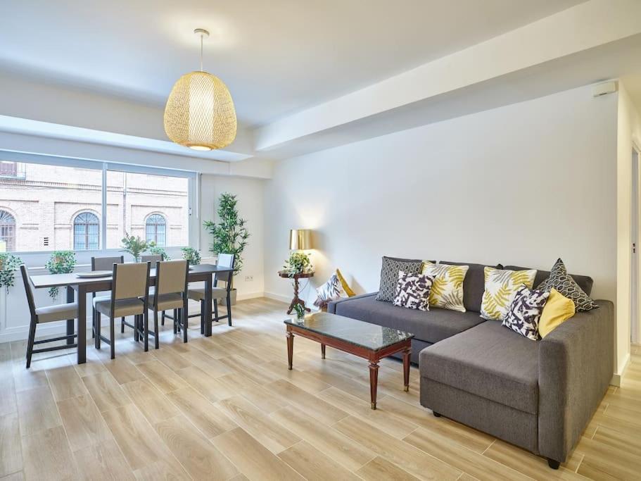 New.apto-ponzano. Luxe & Spacious 4rooms 3bathroom Madrid