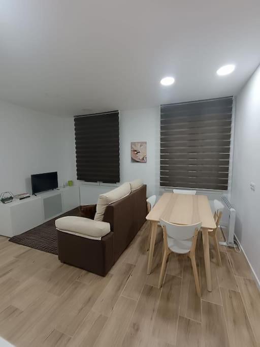 Encantador Apartamento Completo Con Dos Apartamento Madrid