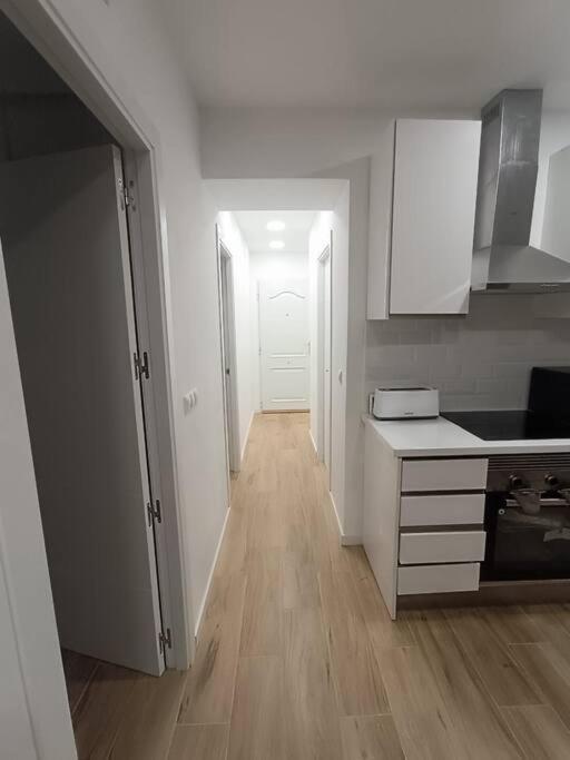 Encantador Apartamento Completo Con Dos *