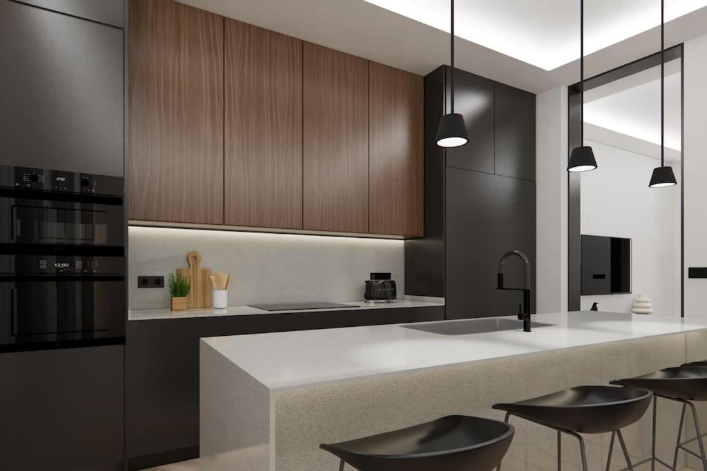 Gran Via Xvii Calle Fuencarral 6br 7bh Apartment *