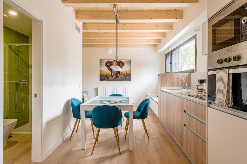 Apartamento Cozy Duplex In Ventas. Dav *