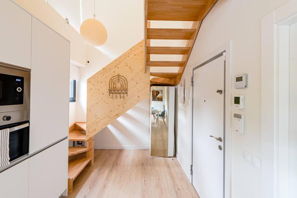 Apartamento Cozy Duplex In Ventas. Dav Madrid