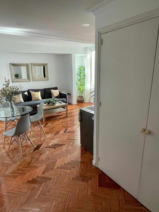 Con Terraza Y Vistas Alcalaretiro Apartamento