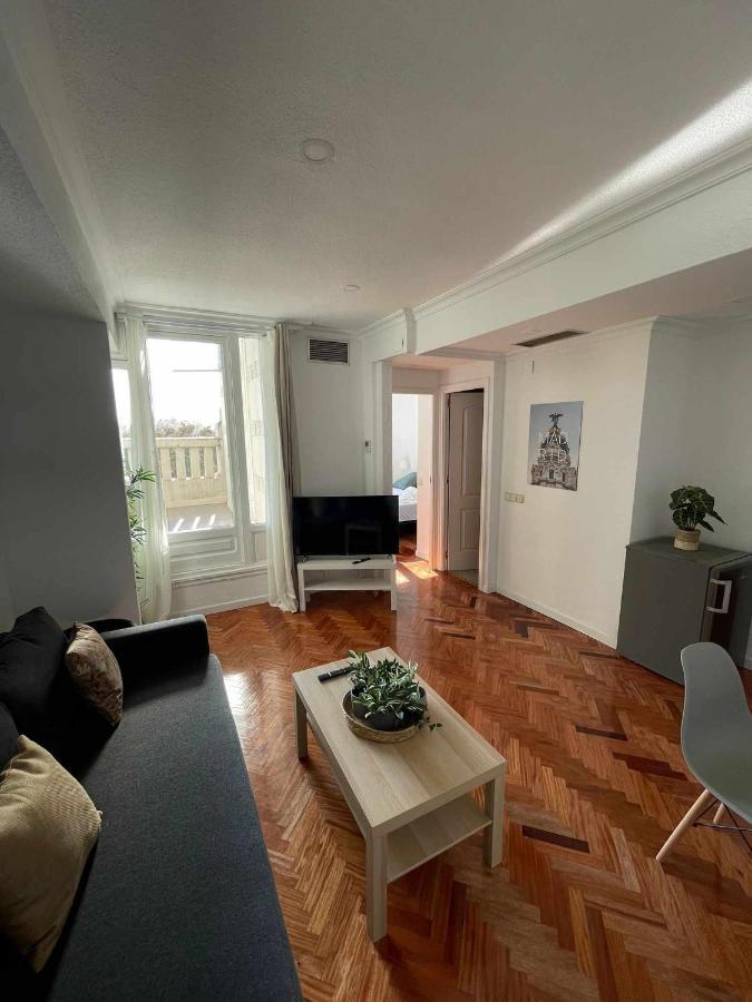 Con Terraza Y Vistas Alcalaretiro Apartamento