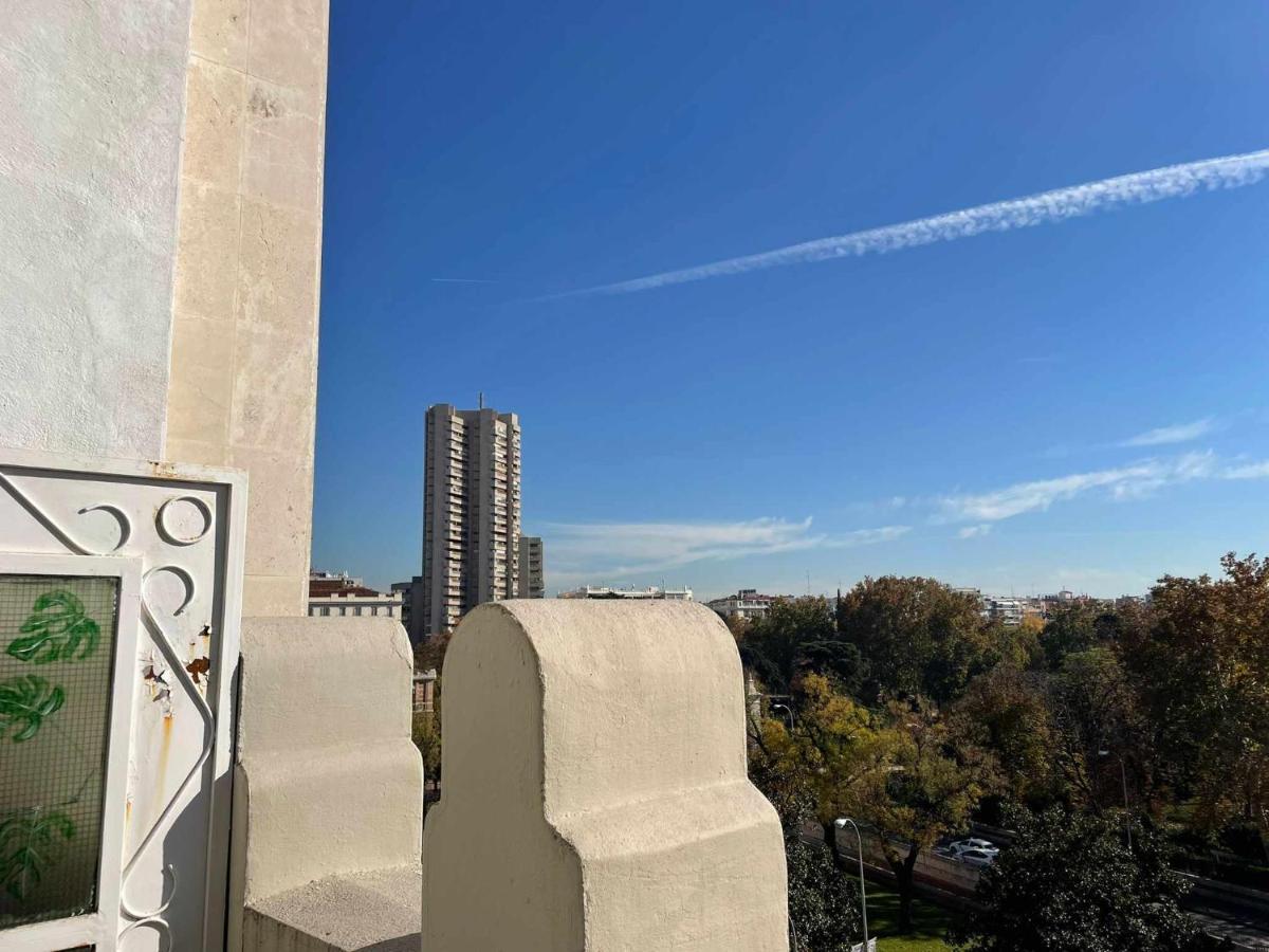 Apartamento Con Terraza Y Vistas Alcalaretiro *