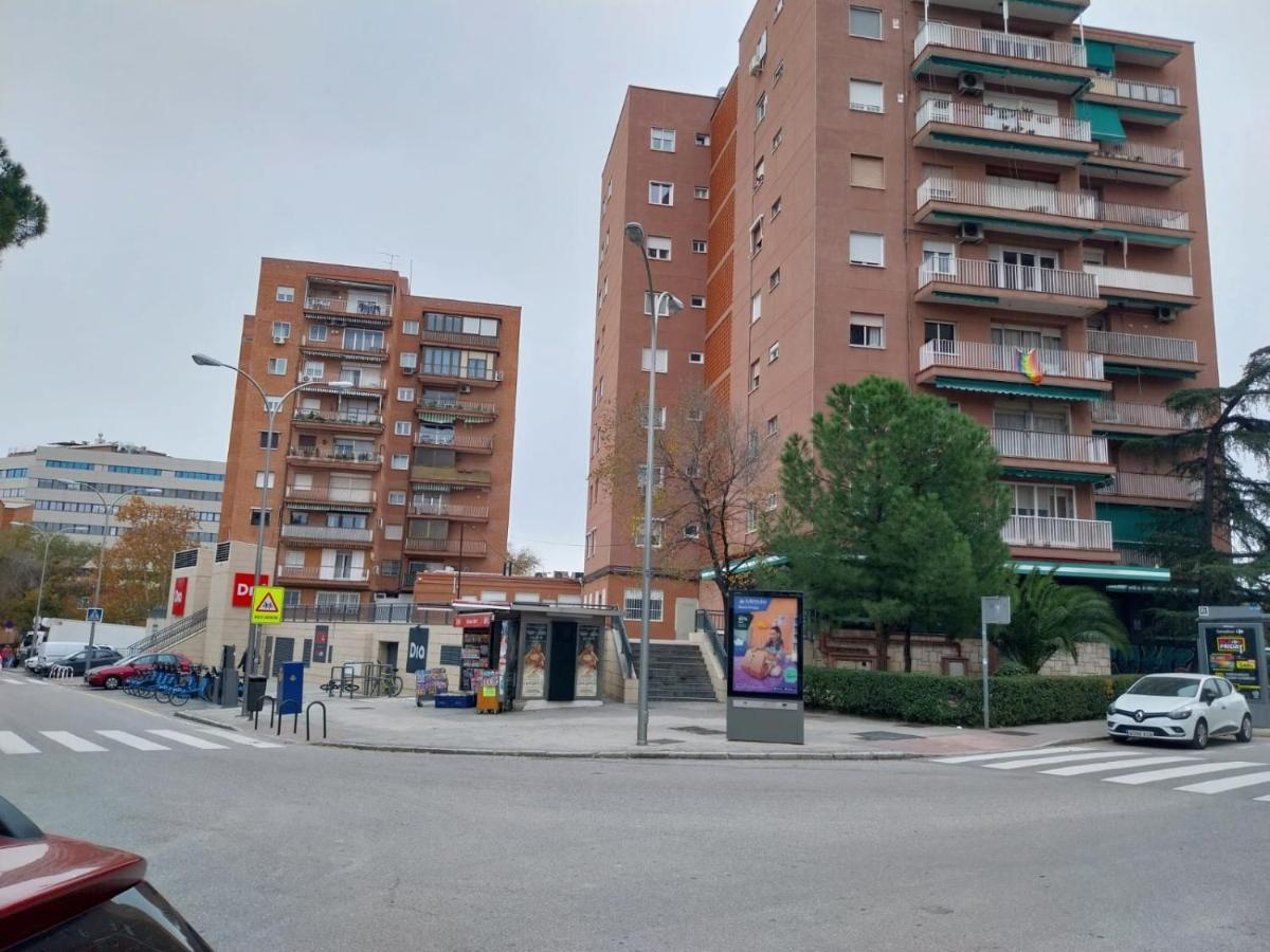 Apartamento Lofts 4towers - La Paz Madrid