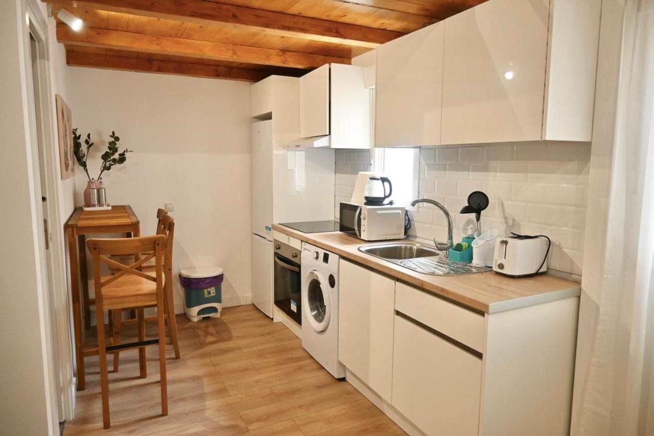 Encantador Estudio Temporal Con Cama En Mezanine Cerca De La Vibrante Avenida Albufera Mpe35 Apartamento