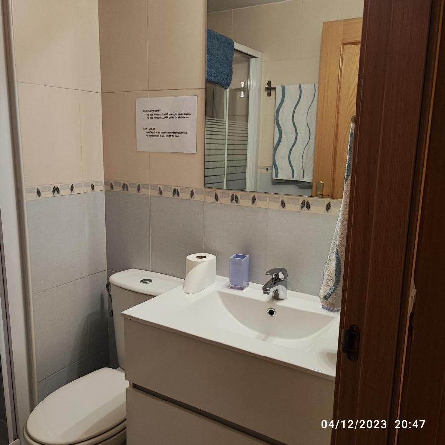 Habitación Individual Con Baño Privado En