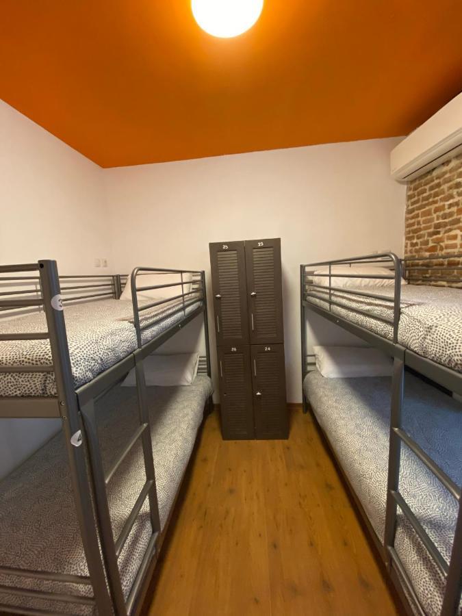 Hostel Arc House Pop Art
