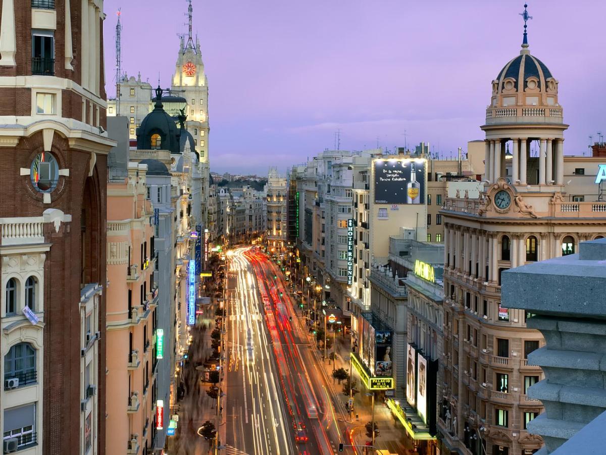 Jacinto Benavente-chromotheraphy Experience Madrid