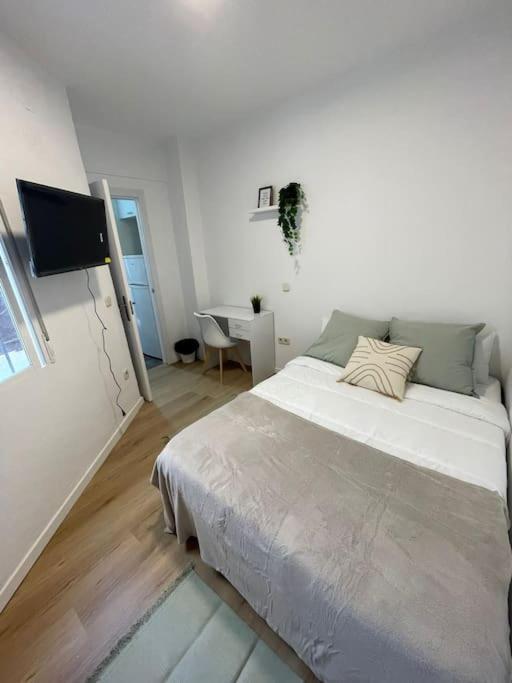 Juan Pantoja, 2 En Metro Alvarado Apartamento Madrid