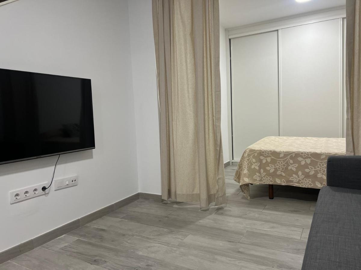 Para 10 Personas En Barrio Del Pilar Apartment