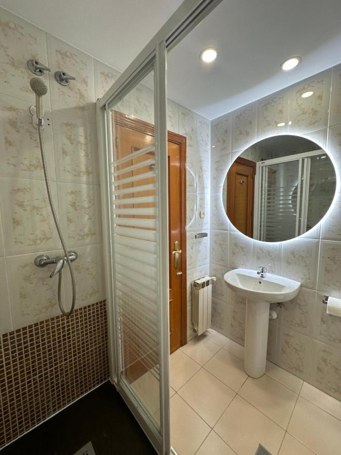 Alojamiento Urgel Apartamento *