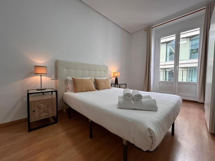 Apartamento Stunning In Gran Via For 4 People. S3 Madrid