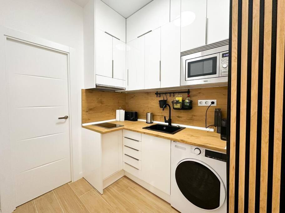 Cozy 2bd Flat City Center + Ac Apartamento *