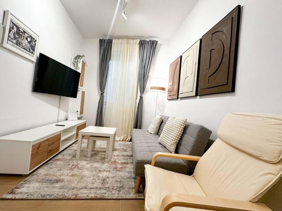 Cozy 2bd Flat City Center + Ac Apartamento