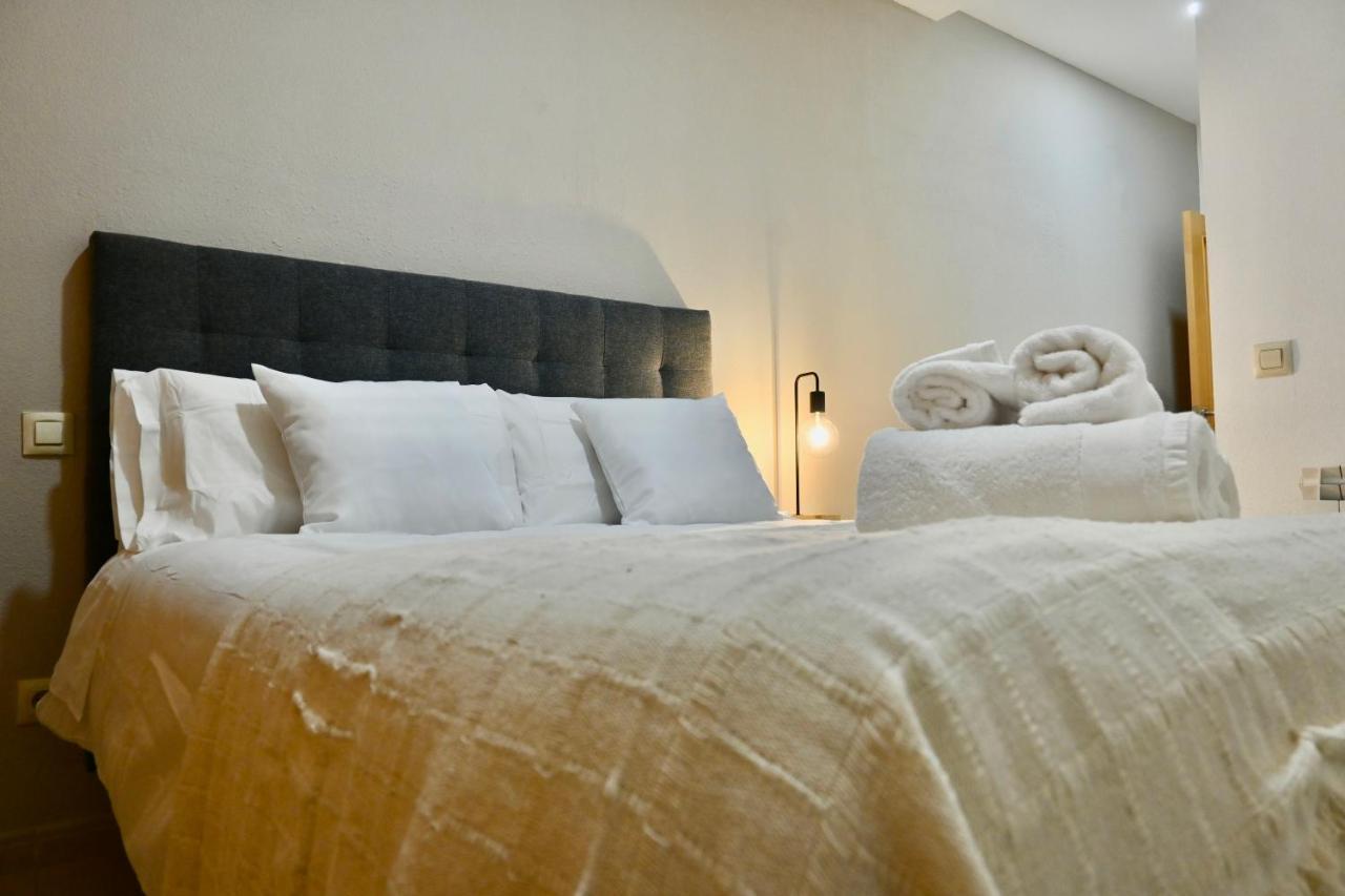 For Acogedor Temporal De 1 Y Salon, A Pasos De Gran Via Inf3d Apartamento
