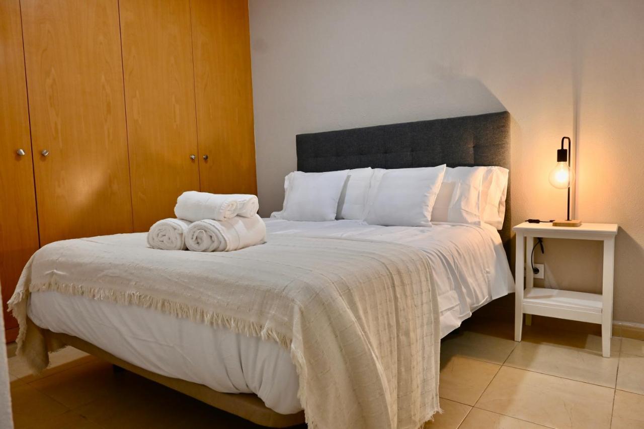 For Acogedor Temporal De 1 Y Salon, A Pasos De Gran Via Inf3d Apartamento *