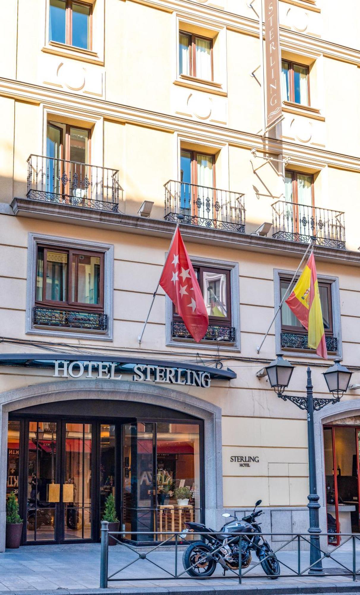 Hotel Sterling