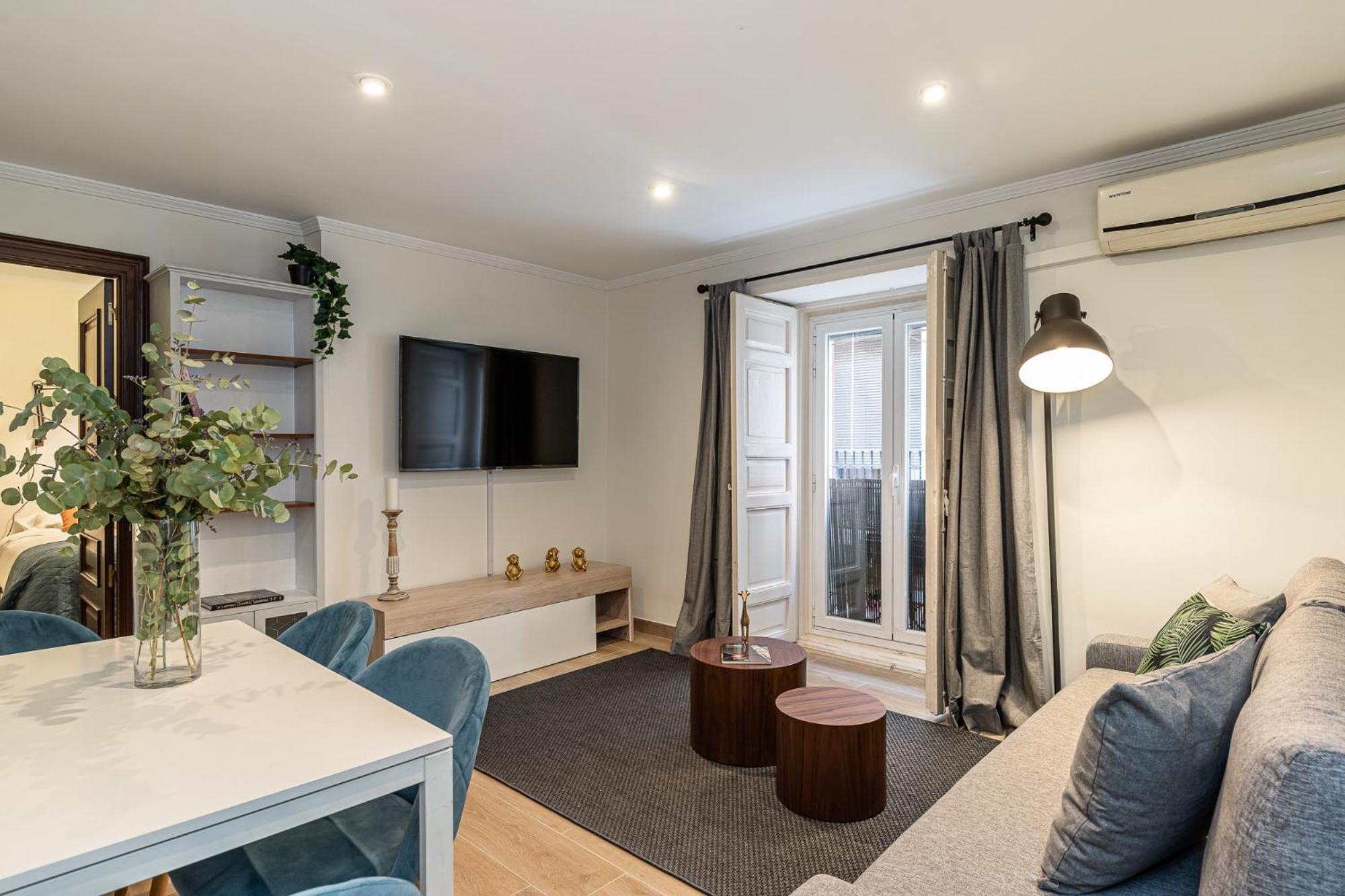 Apartamento Waou Puerta Del Sol Iii - Alquiler Corta Duracion *