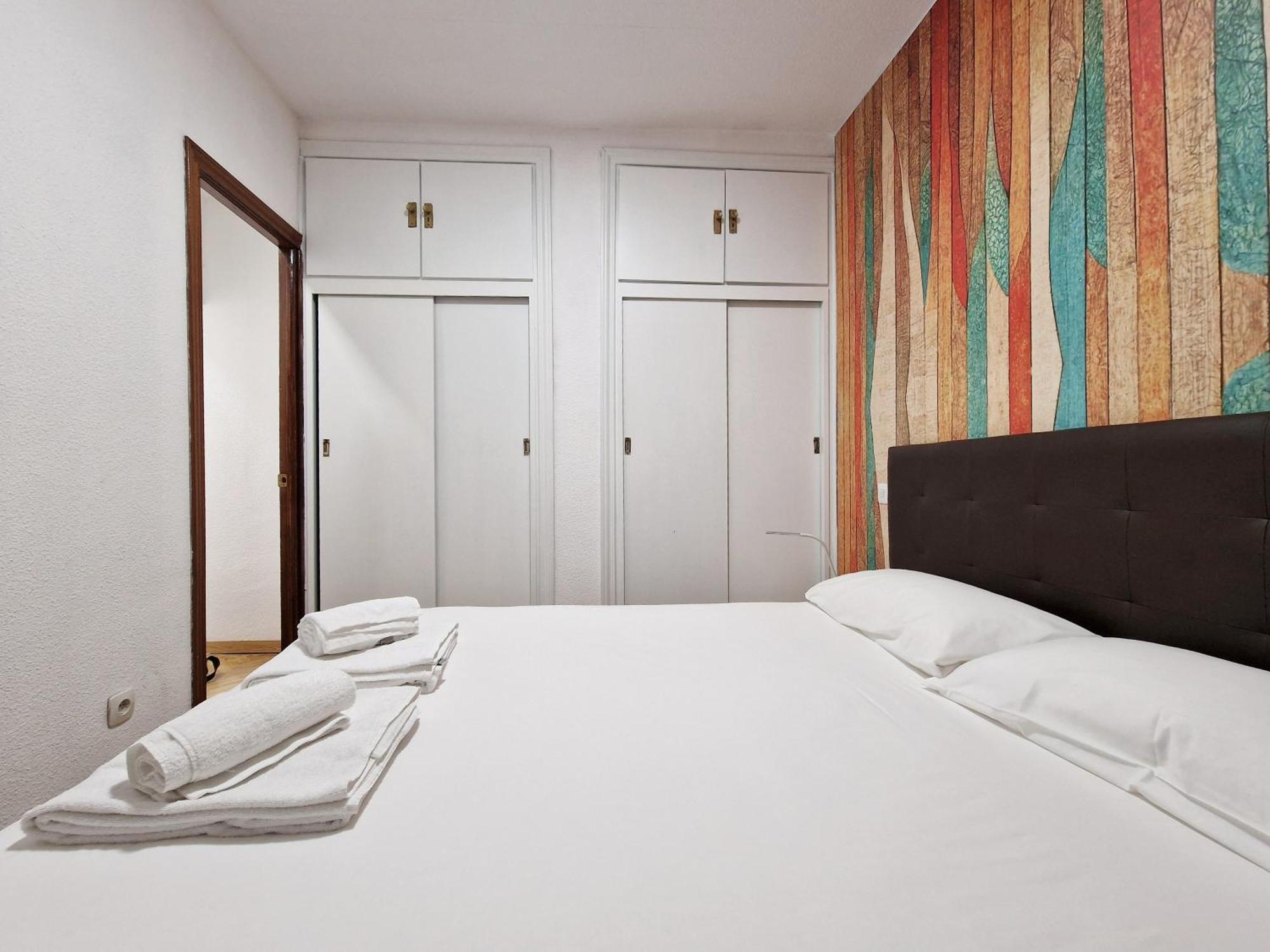 Apartamento Mayor Calle, Alojate En El Centro Historico De Madrid, Junto A Plaza Mayor Y Mercado De San Miguel, Edificio Historico 3er Piso Sin Ascensor *