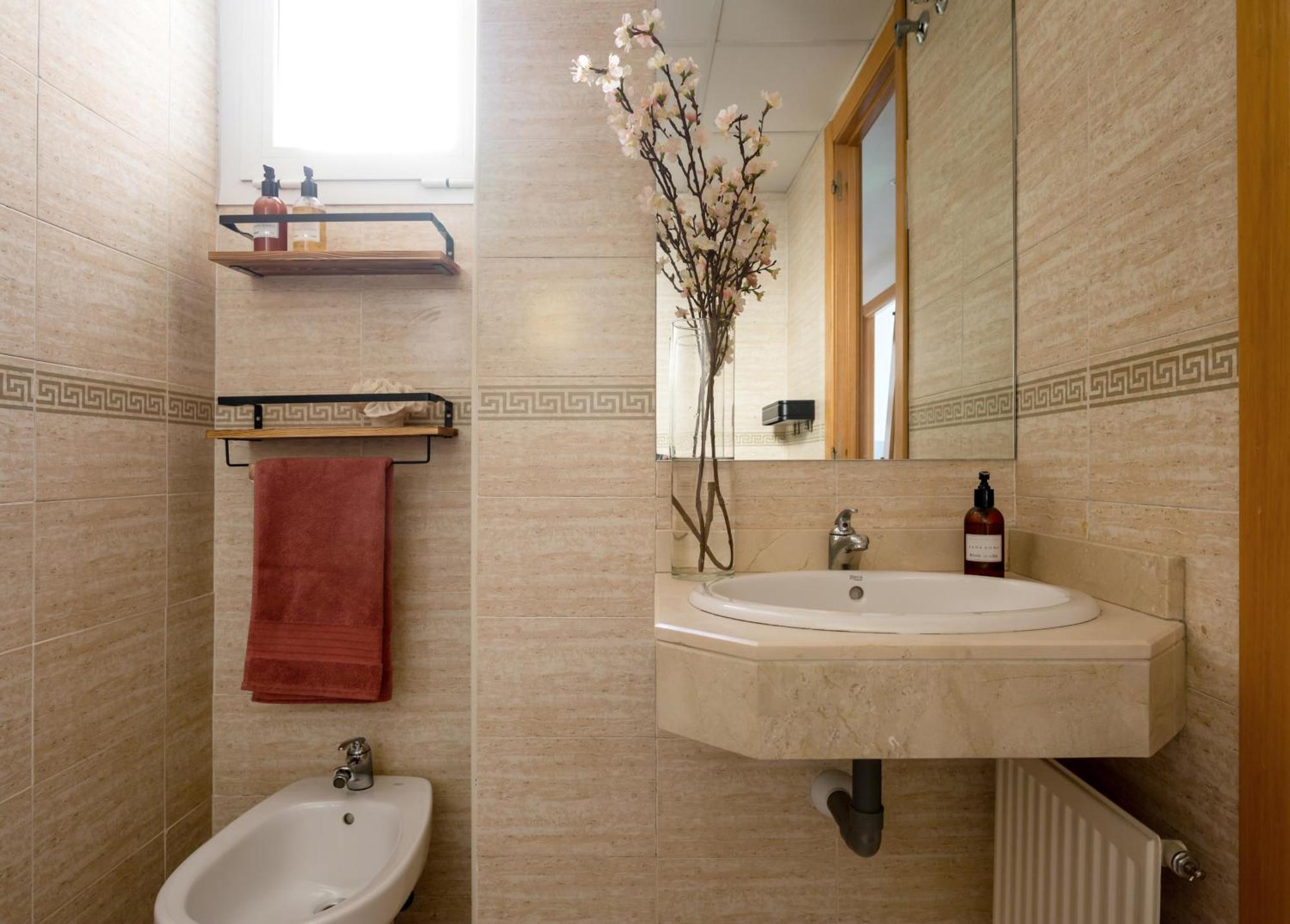 Apartamento Atico Con Terraza, Parking Y Piscina