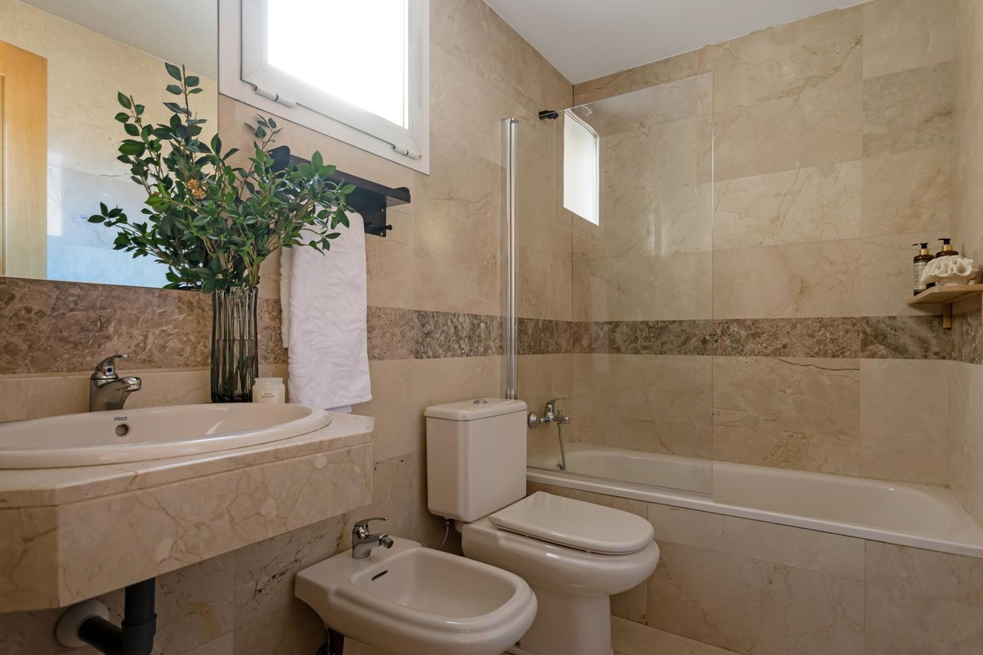 Atico Con Terraza, Parking Y Piscina Apartamento *