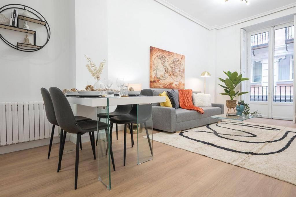 Apartamento De Lujo En Gran Via * Madrid