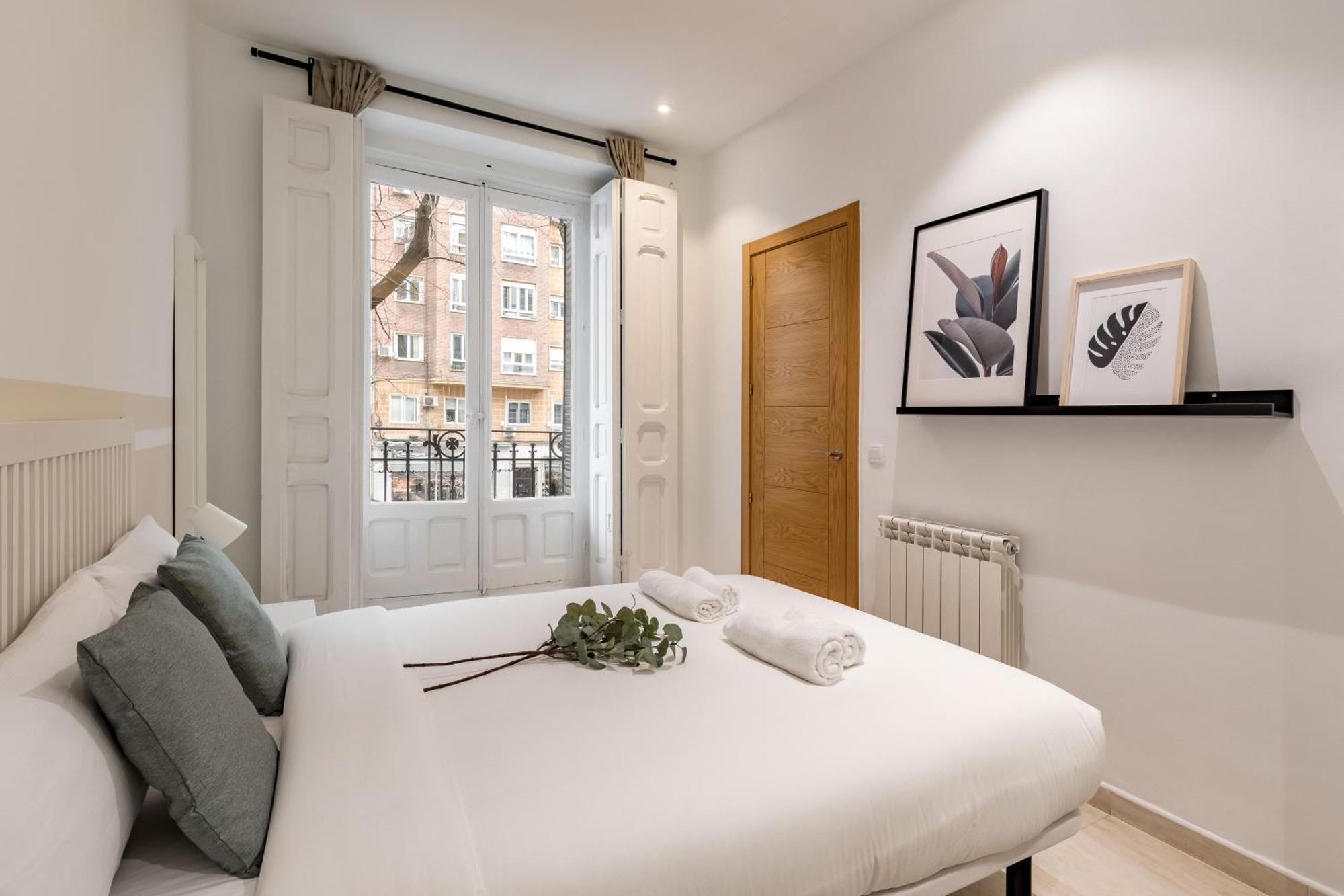 Apartamento Charming Embajadores Ii - *