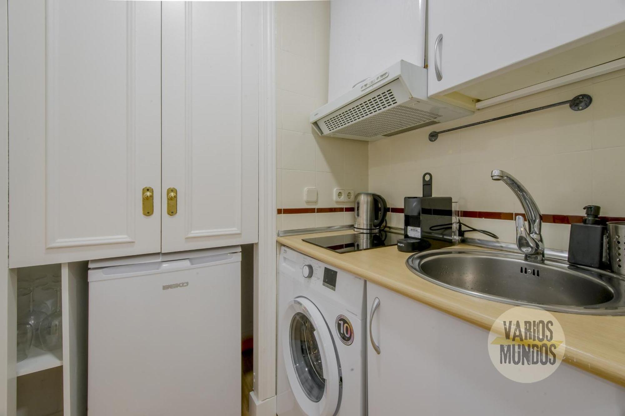 Calle Regueros Loft 3pax En Pleno Chueca * Madrid