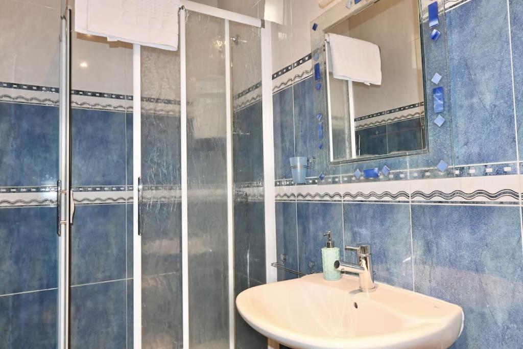 Apartamento For Encantador Temporal Centro Vld13 Madrid