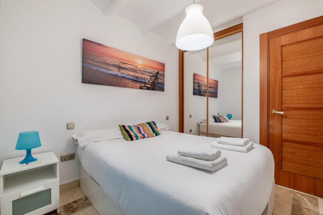 2 Bedroom 1 Bathroom Furnished - Sol - Cozy Vintage - Mintystay Apartamento Madrid