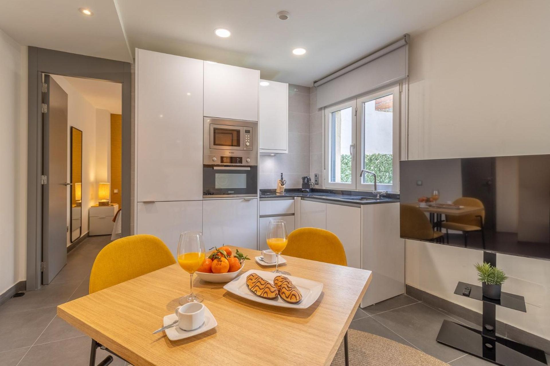 Charming Ground-floor With Private Terrace Latina Toledo I Apartamento Madrid
