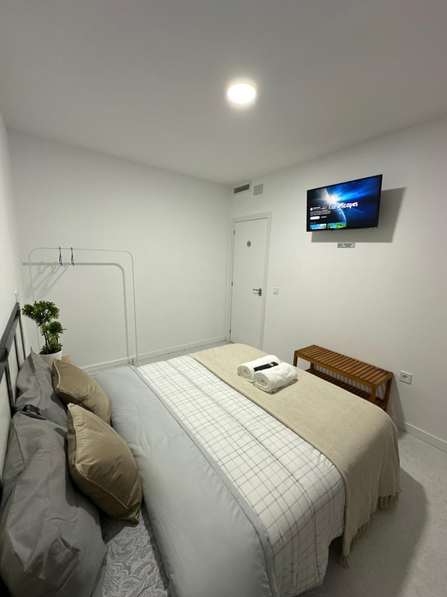 Mediavilla Hostal *