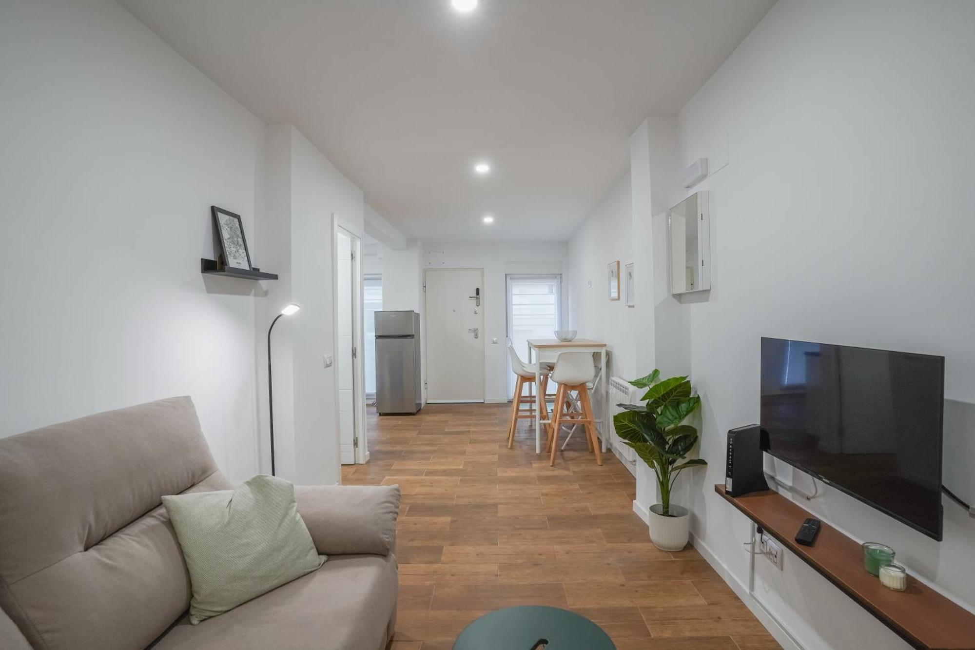 Stylish Triplex-2bedrooms 2bathrooms-ventas *