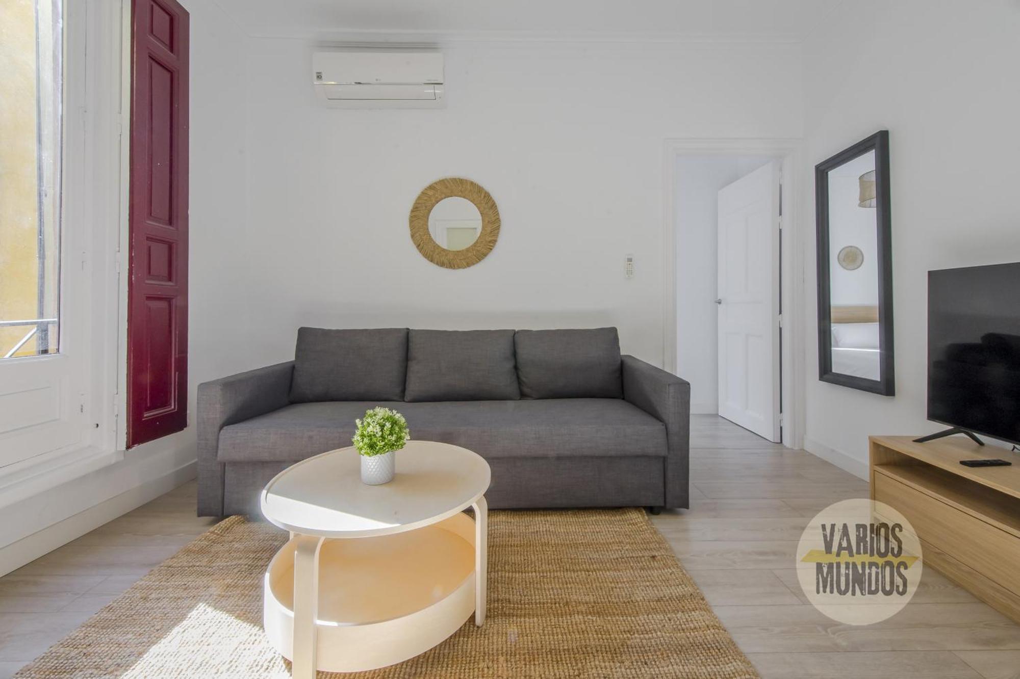Elegant 4pax En Letras-cortes Apartamento Madrid