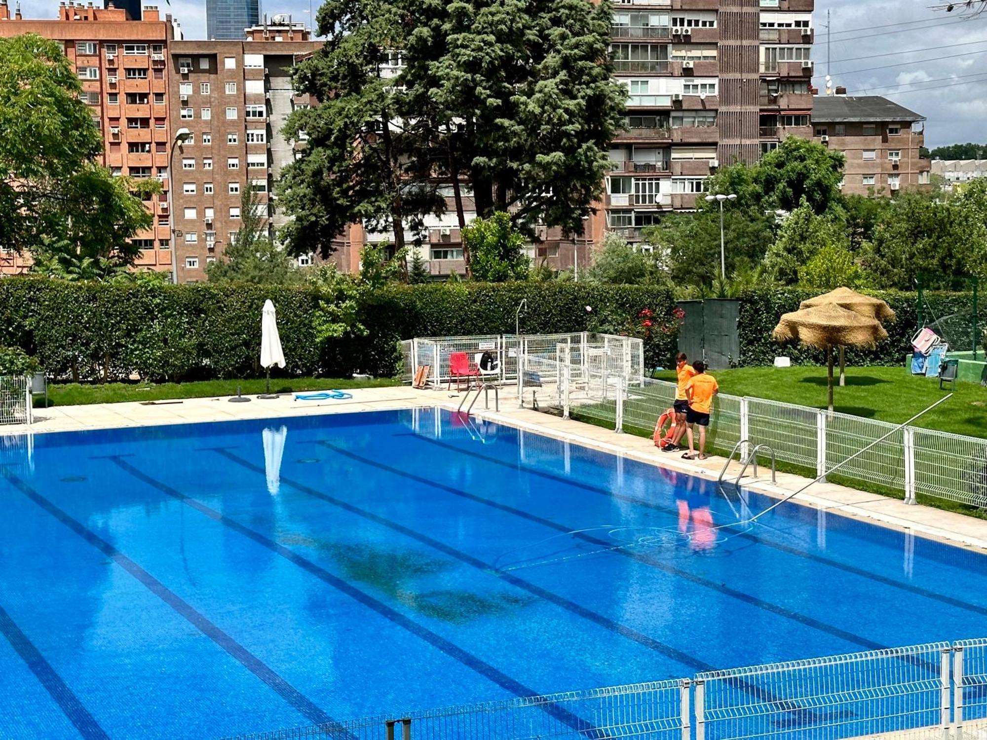 Apartamento Arturo Soria Con Piscina Y Bar Madrid