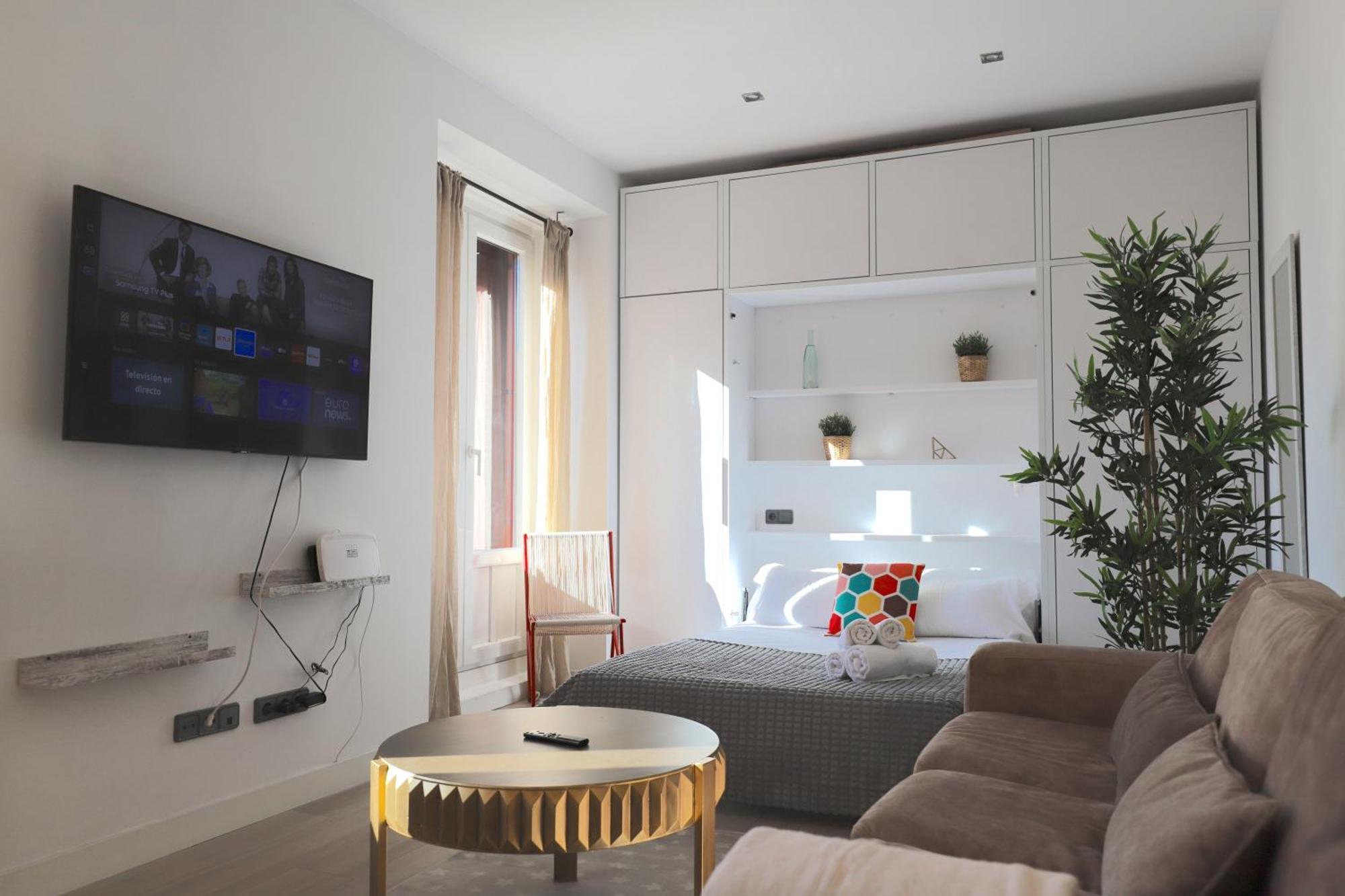 Estudios Plaza Comendadora Apartment
