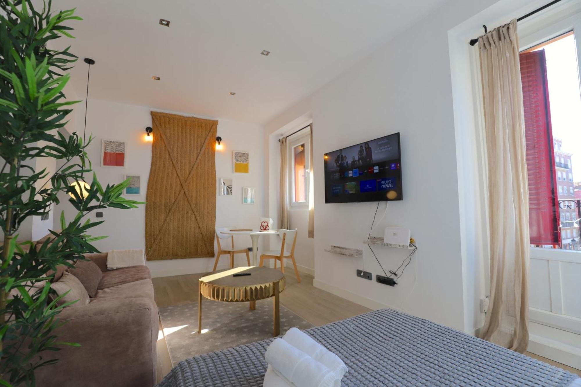 Apartment Estudios Plaza Comendadora Madrid