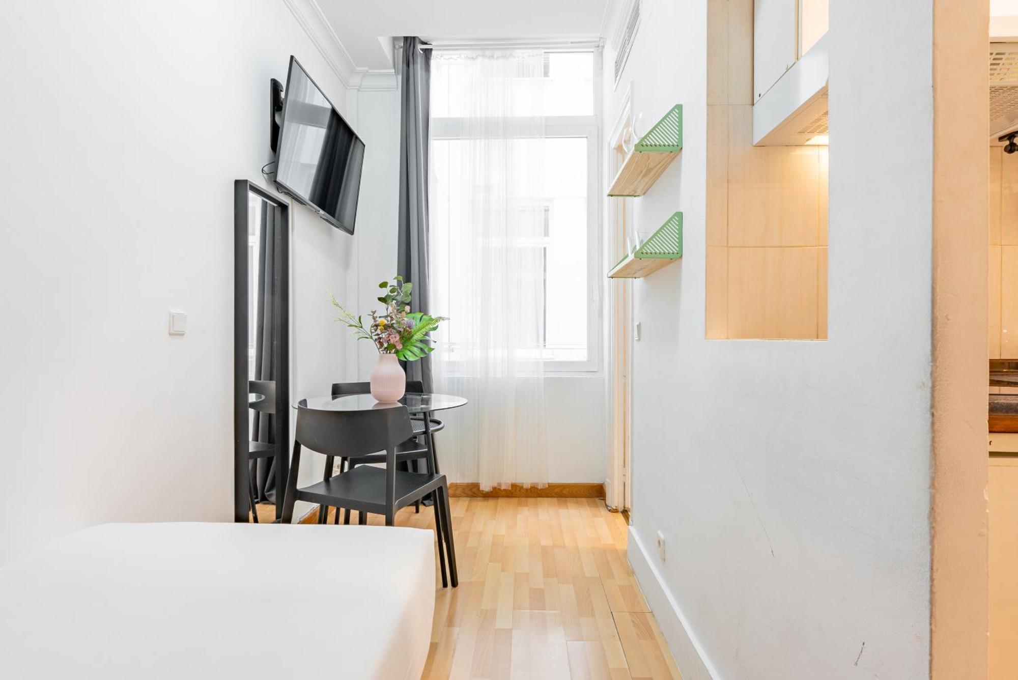 Smartrental Gran Via 47 3*