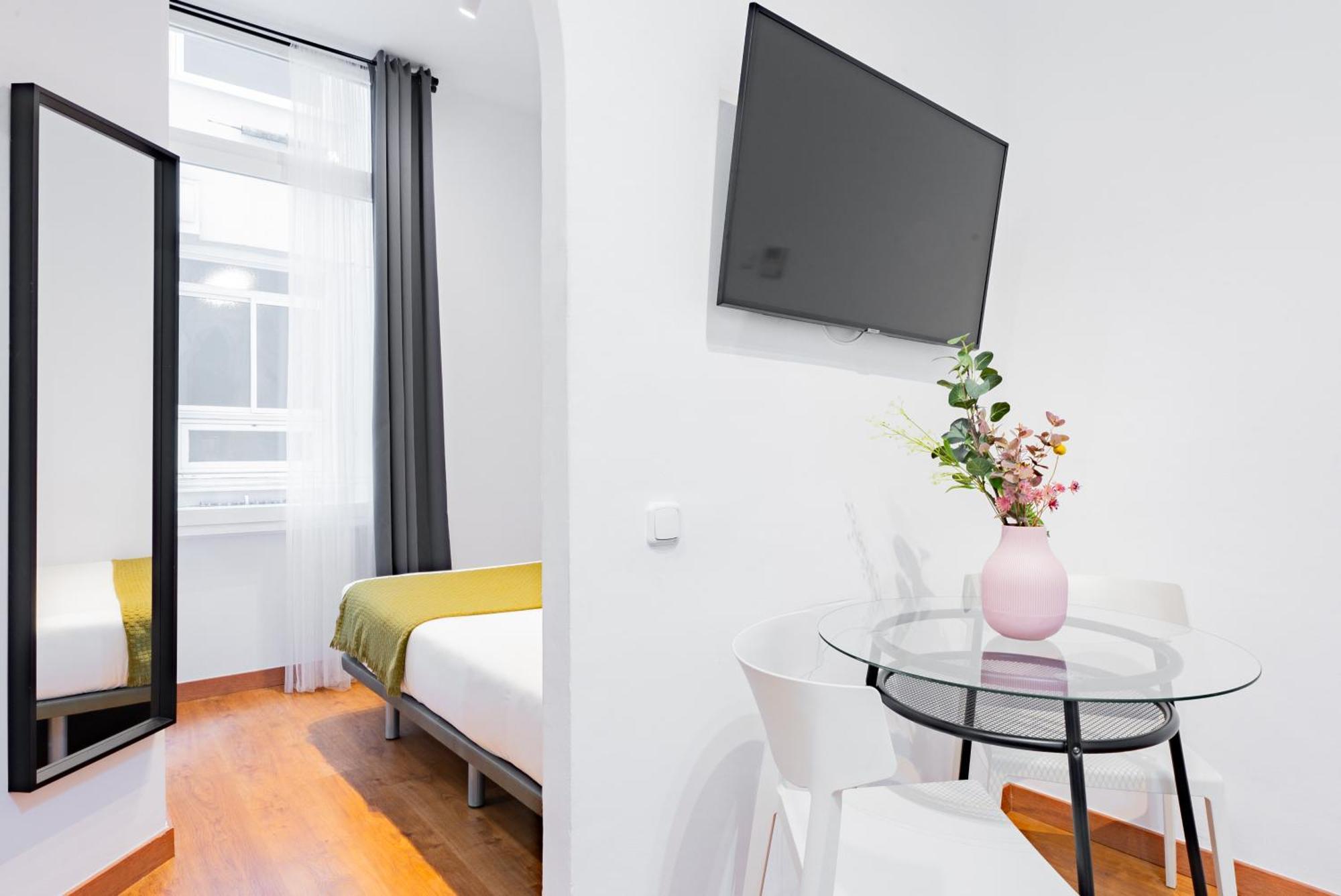 Smartrental Gran Via 47 Apartahotel