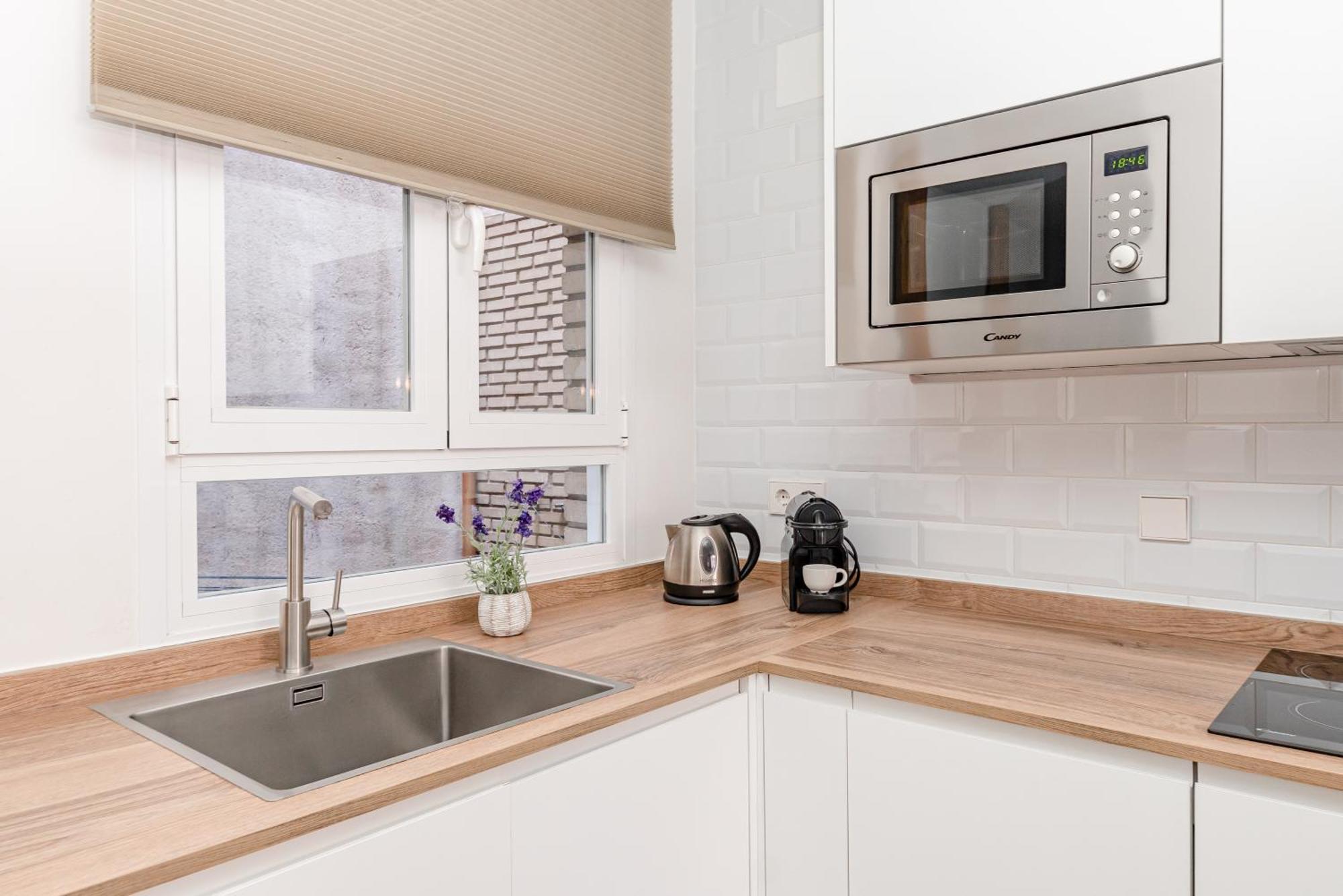 Chueca I Calle Farmacia 1br 1bh Apartamento Madrid